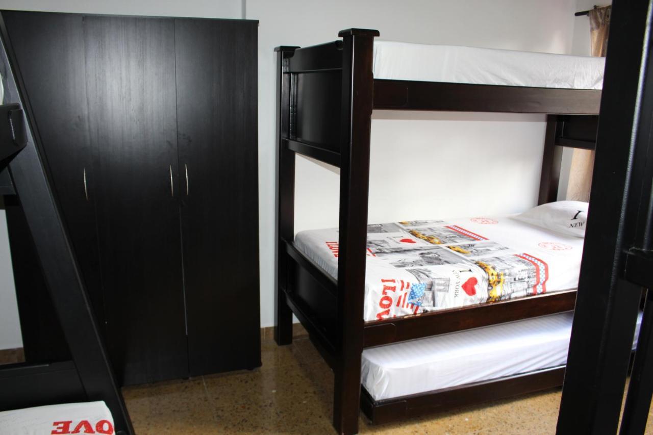 Apartamentos Excelente Ubicacion Medellín Exteriér fotografie