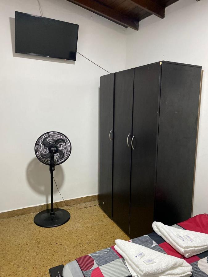 Apartamentos Excelente Ubicacion Medellín Exteriér fotografie